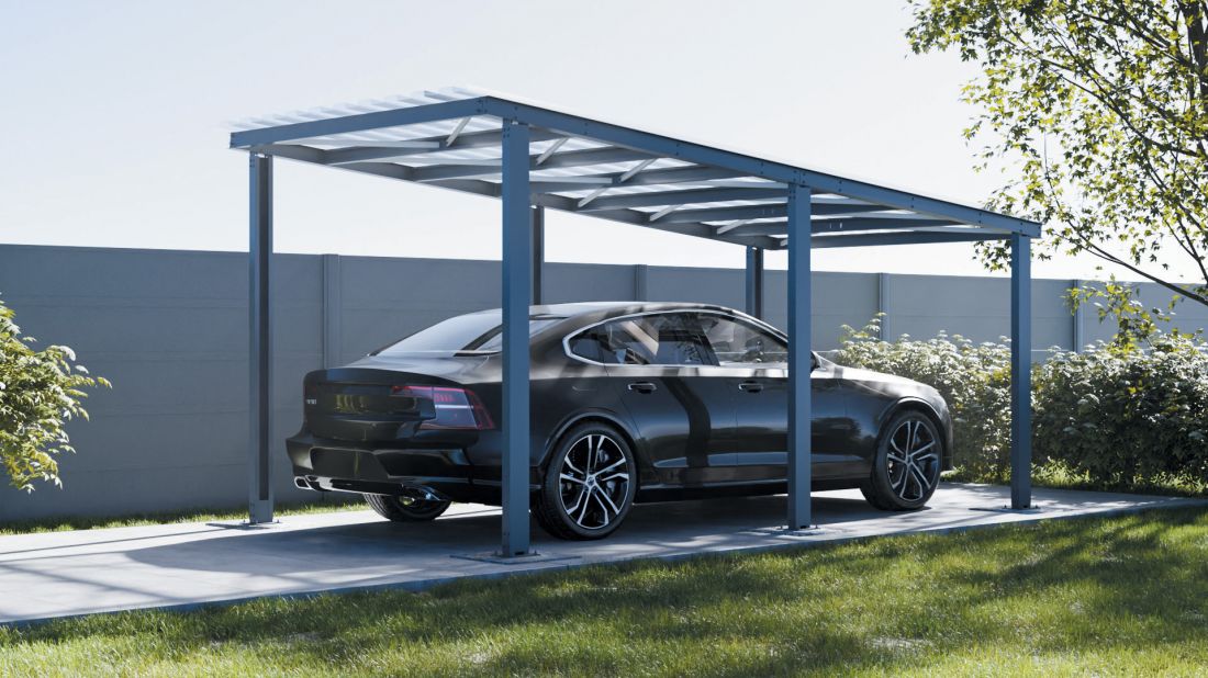 Carport z dachem z poliwęglanu