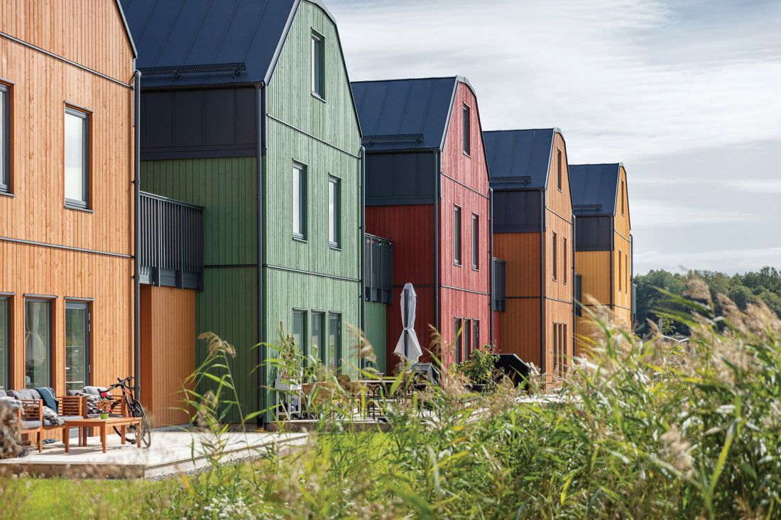 Kvarteret Rördrommen, Sweden, by Sweco. GreenCoat Pro BT in Anthracite Grey. © SSAB