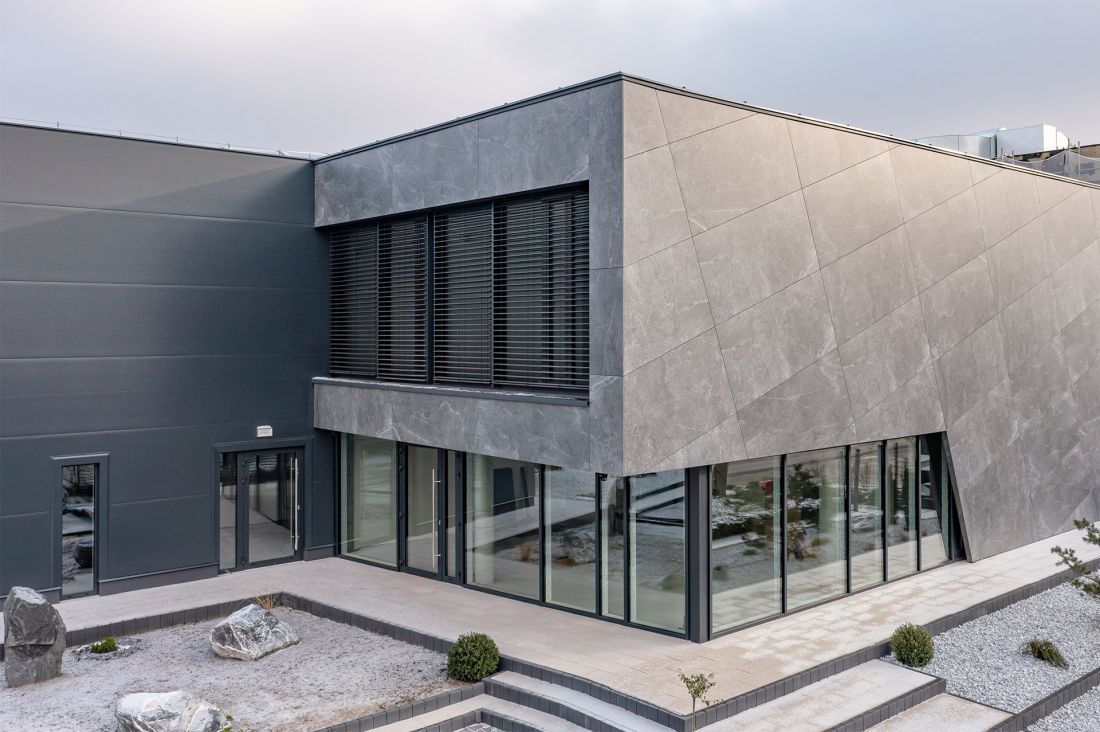 Okładziny gresowe na elewacje TUBĄDZIN AIRFLOW SYSTEM