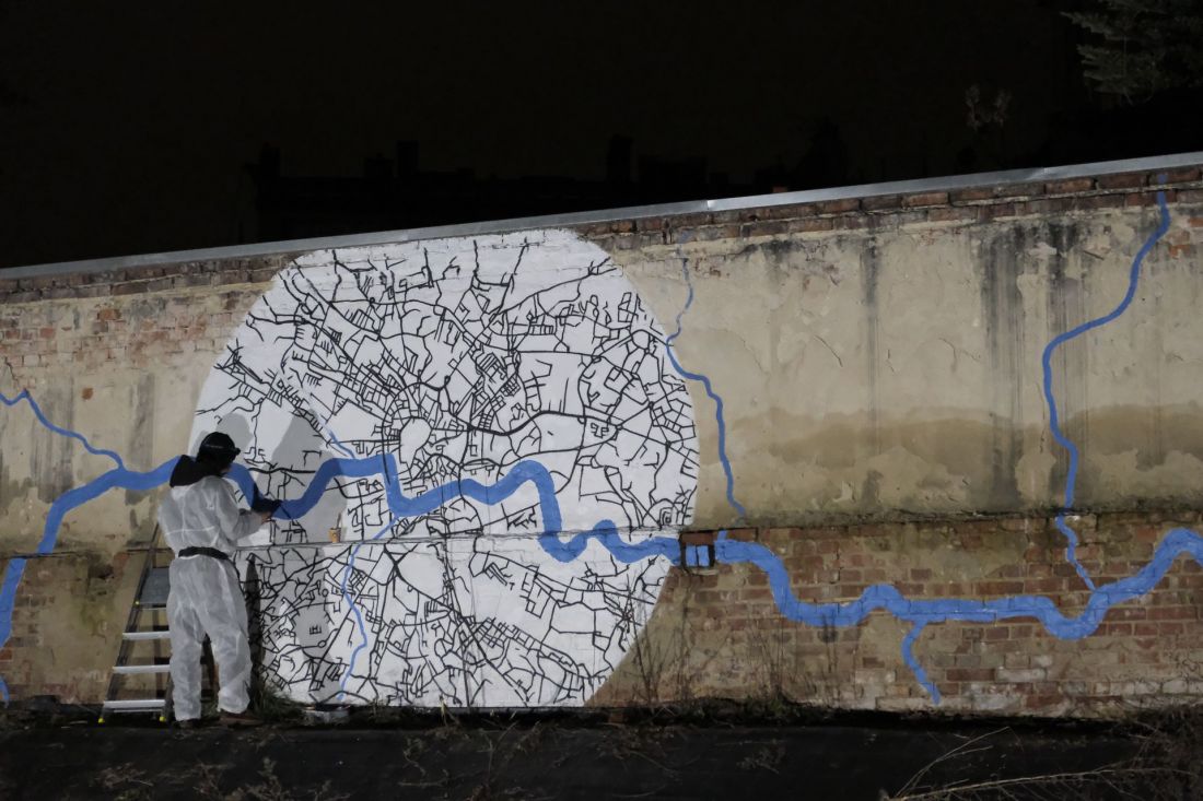 Park Rzeźb Niewidzialnych na Wesołej w Krakowie - Mural Mapowanie Miasta: Mikołaj Rejs, Bartolomeo Koczenasz, Marcin Costilla-Kamiński