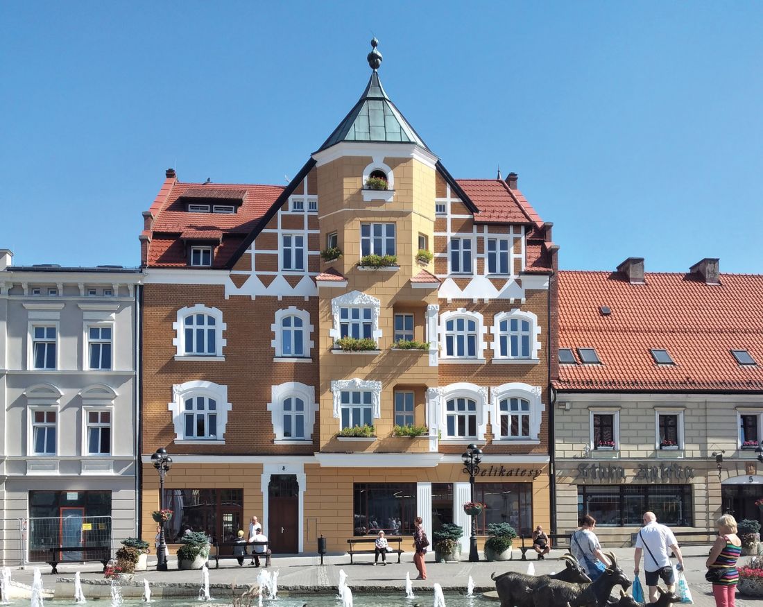 Mikołów, Rynek 4
