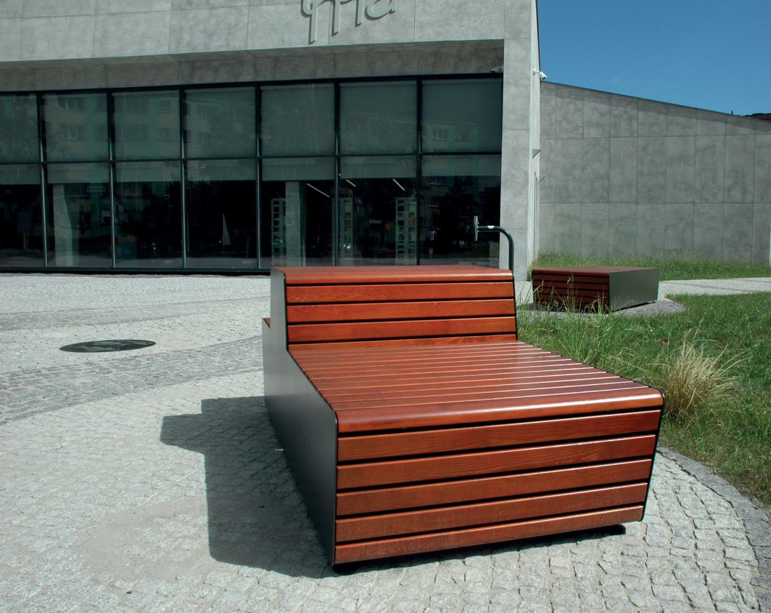 Fin, proj. Andrzej Klisz