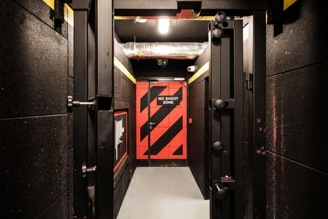 shoothouse wnętrze guma