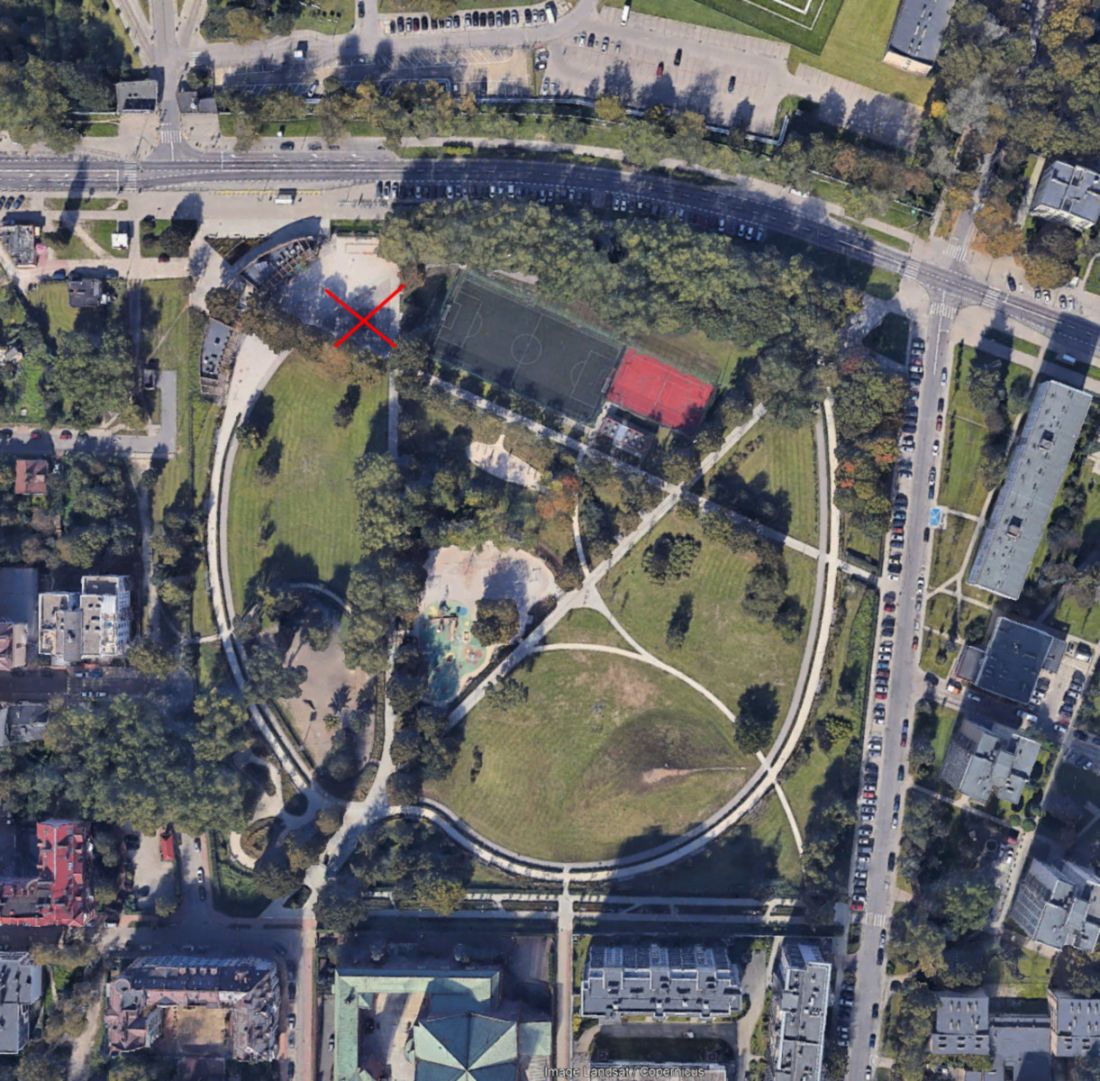 Fontanna w parku na Pradze - Warszawa