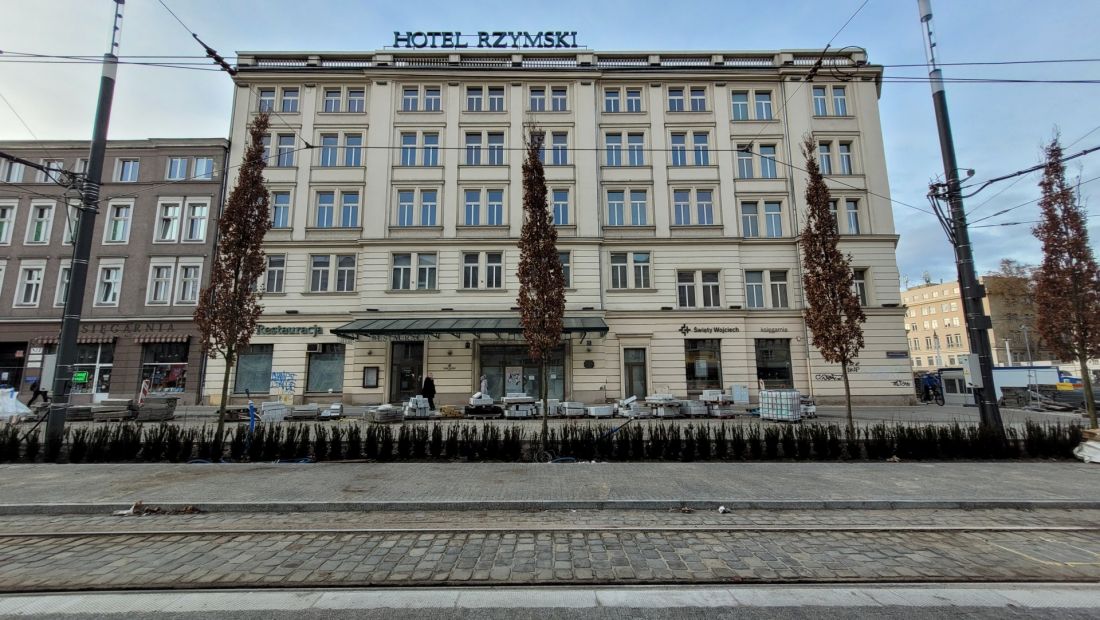hotel rzymski aleje marcinkowskiego