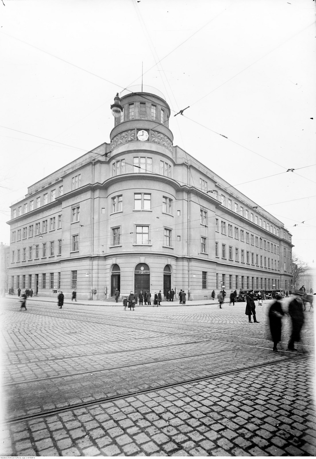 Poczta po modernistycznej przebudowie