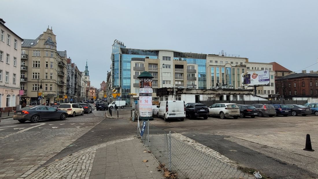 Parking w miejscu przyszłej zabudowy 