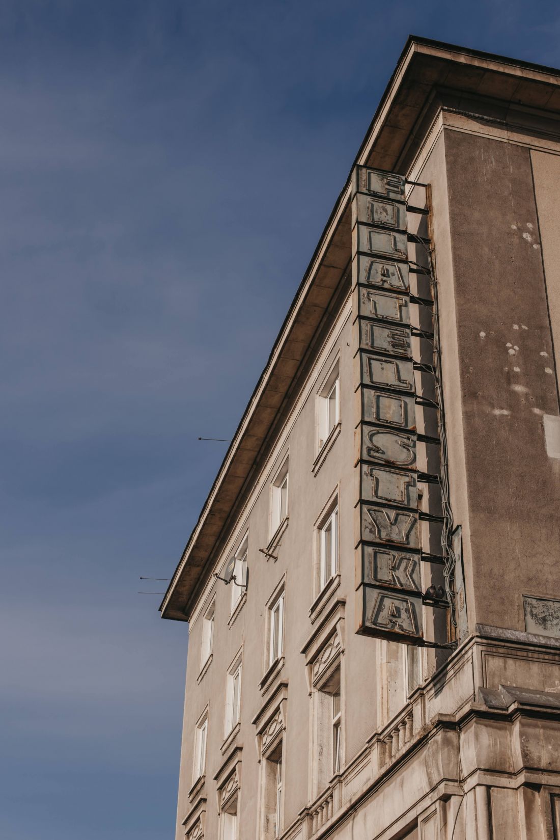 Neon „FILATELISTYKA”