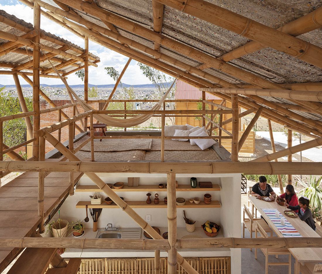 Casa Pórtico: Xochitepec, Morelos, proj.: Rozana Montiel Estudio de Arquitectura