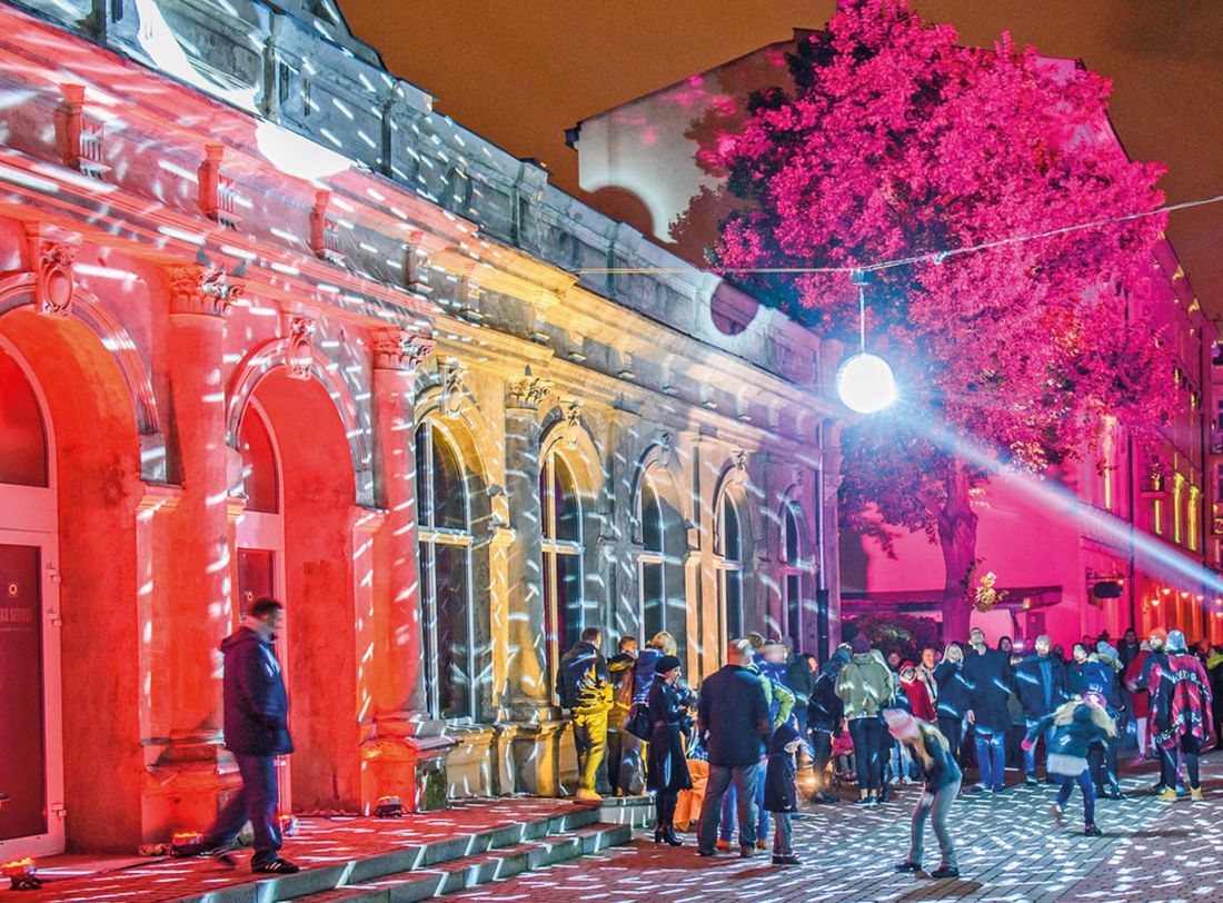 jedną z najlepszych wizytówek metropolii są organizowane tu seryjnie wydarzenia, królem wśród nich jest Festiwal Światła 