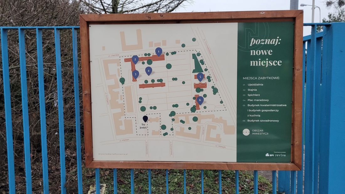 Cavallia przy ul. Matejki i Ułańskiej w Poznaniu, poglądowa tablica informacyjna 