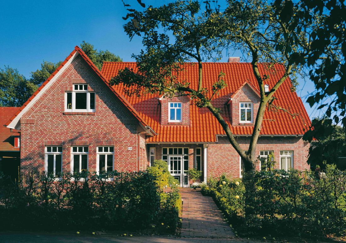 Klasyczne dachówki ceramiczne