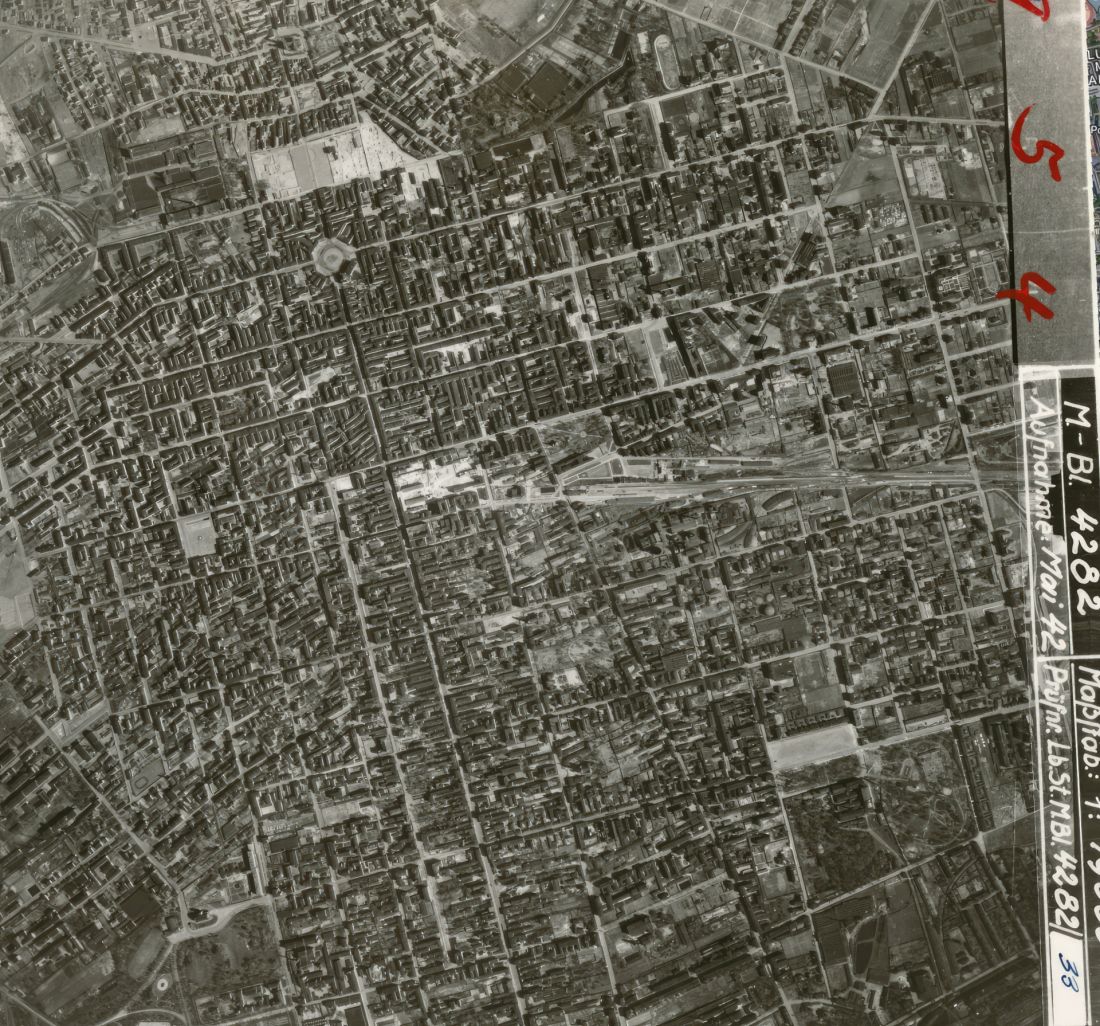 Zdjęcie lotnicze centrum Łodzi, rok 1944