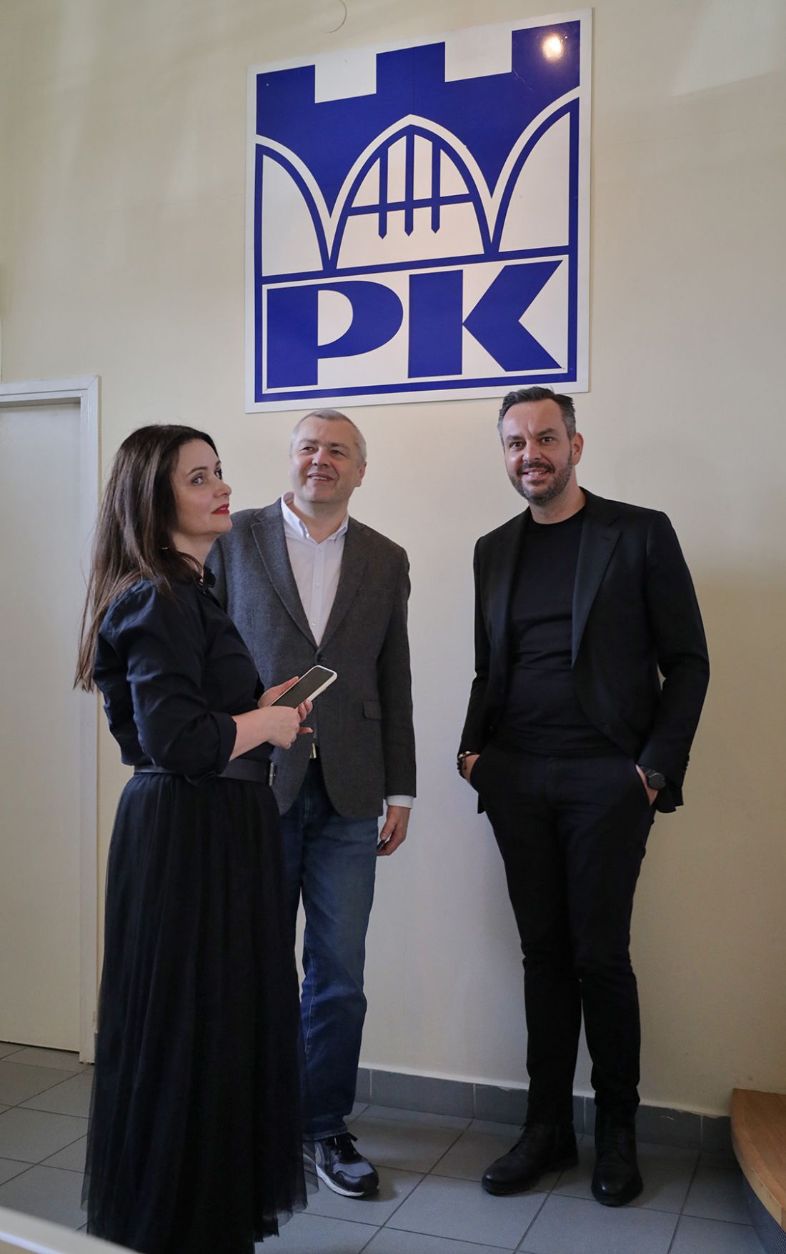 Od lewej: redaktorka naczelna A&B Małgorzata Tomczak, prodziekan WA PK prof. Tomasz Kozłowski, architekt Maciej Franta