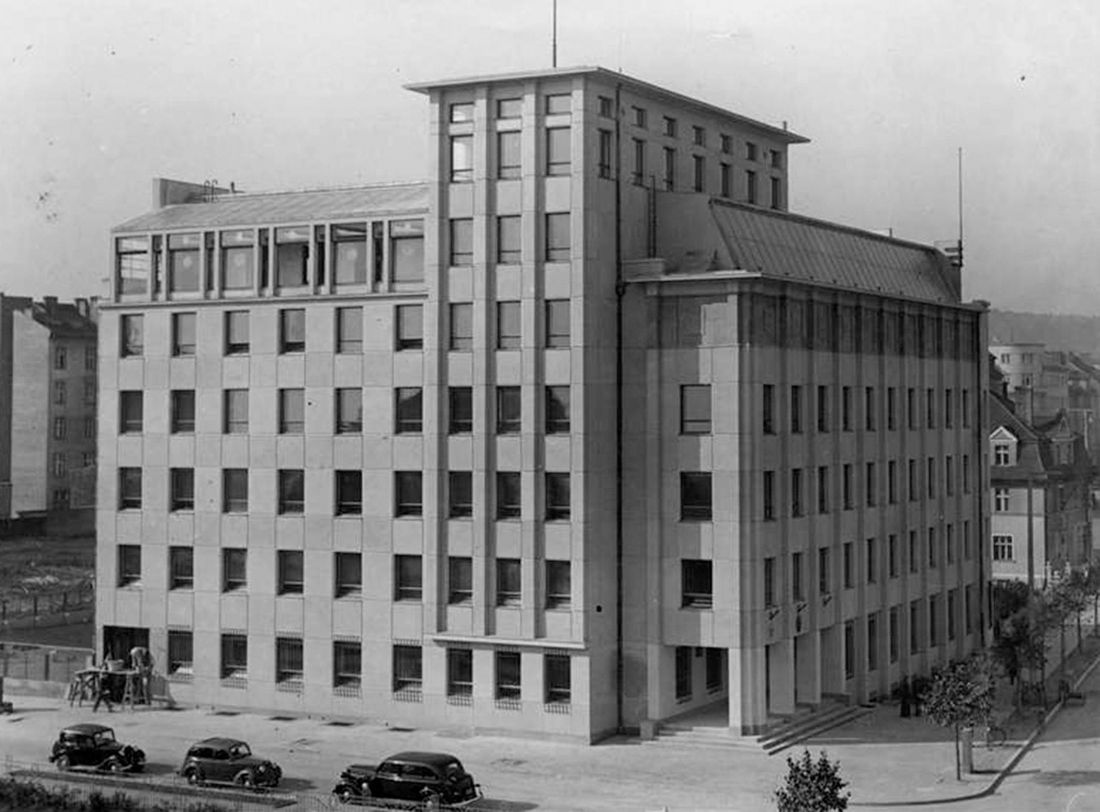 Dom Bawełny, 1938