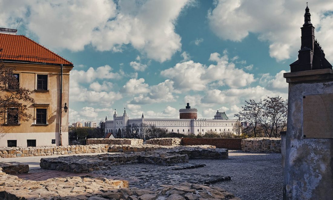plac Po Farze - tu miałem swoją lubelską prezentację; 
