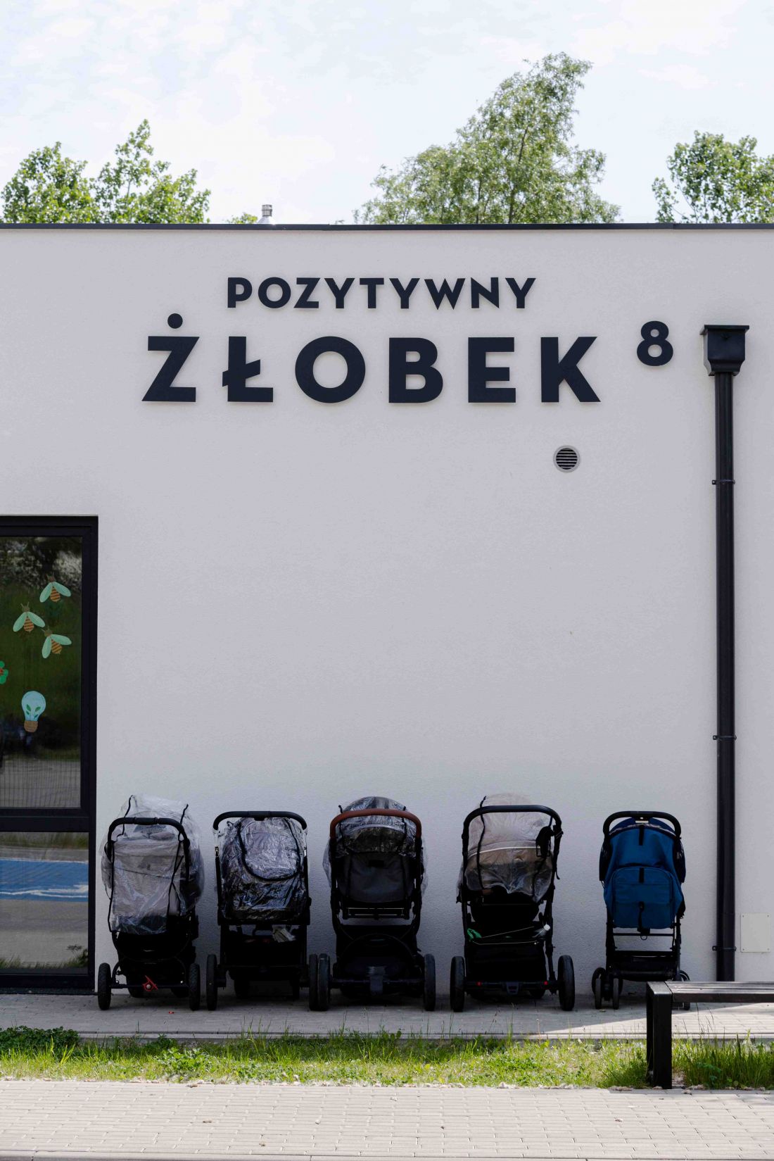 obok ilustracji istotna jest również typografia