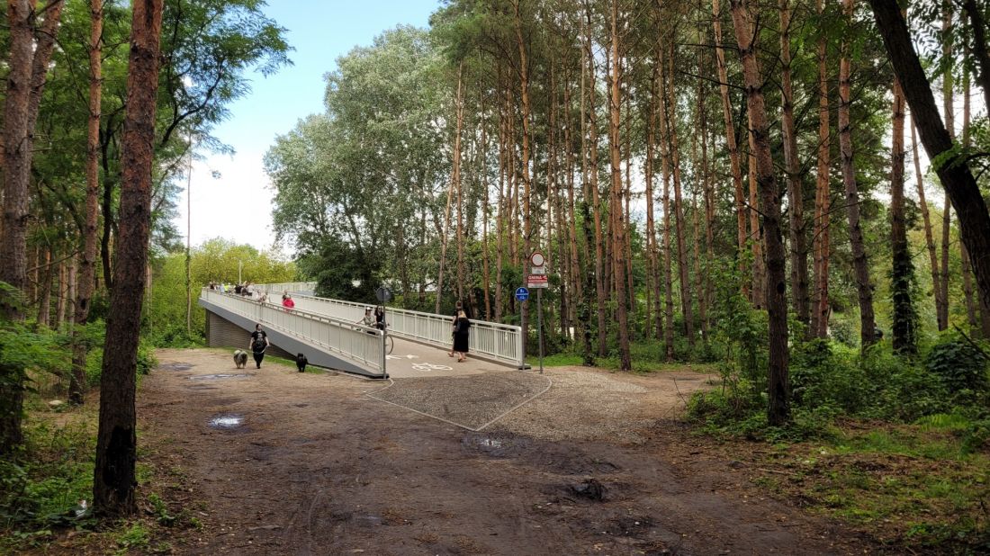 kładka pieszo-rowerowa w Owińskach k/Poznania, proj.: Atelier Paweł Byrski