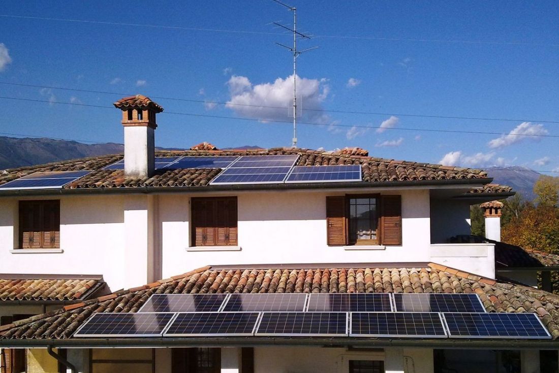  Energię pozyskaną z paneli fotowoltaicznych możemy wykorzystać do podgrzewania wody 