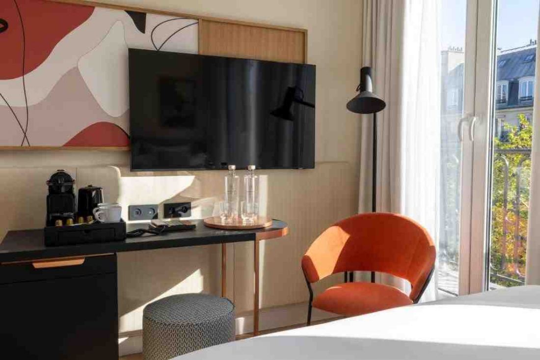 Butikowy hotel w Paryżu projektu Tremend już otwarty, a w nim prace polskich artystów!