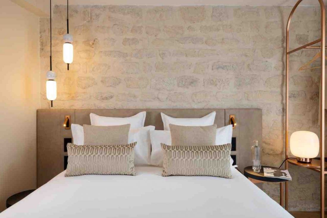 Butikowy hotel w Paryżu projektu Tremend już otwarty, a w nim prace polskich artystów!