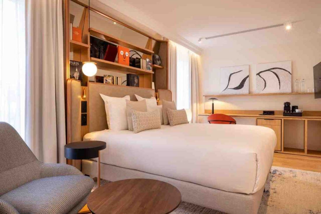 Butikowy hotel w Paryżu projektu Tremend już otwarty, a w nim prace polskich artystów!
