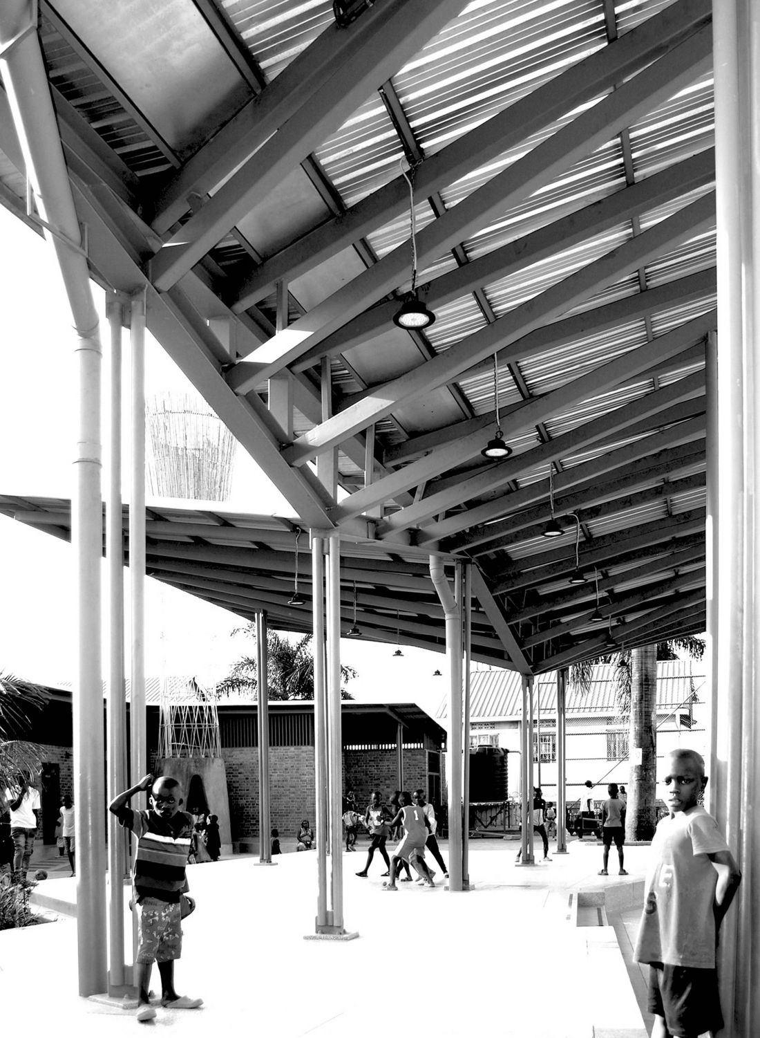 centralna „stoa” (palaver)