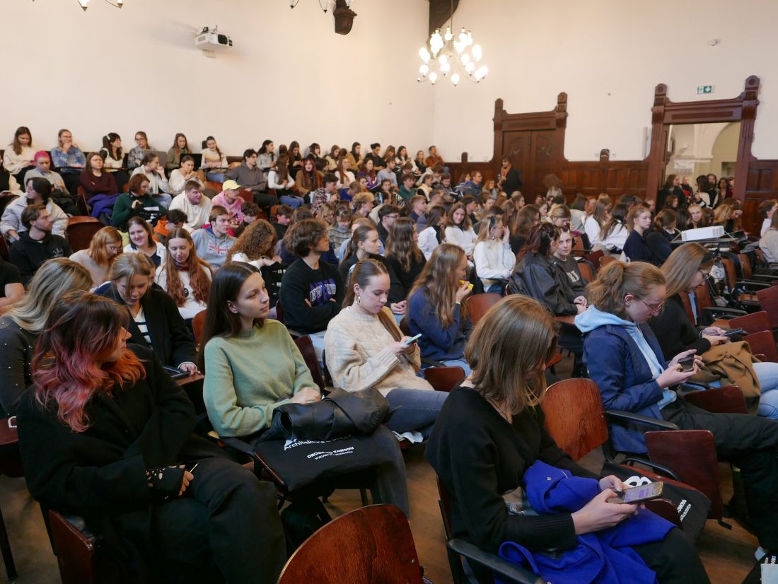 Pełna sala we Wrocławiu