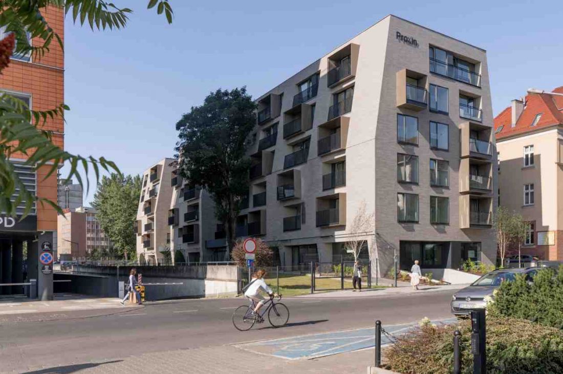 Budynek mieszkalny wielorodzinny z funkcją usługową na parterze, Poznań