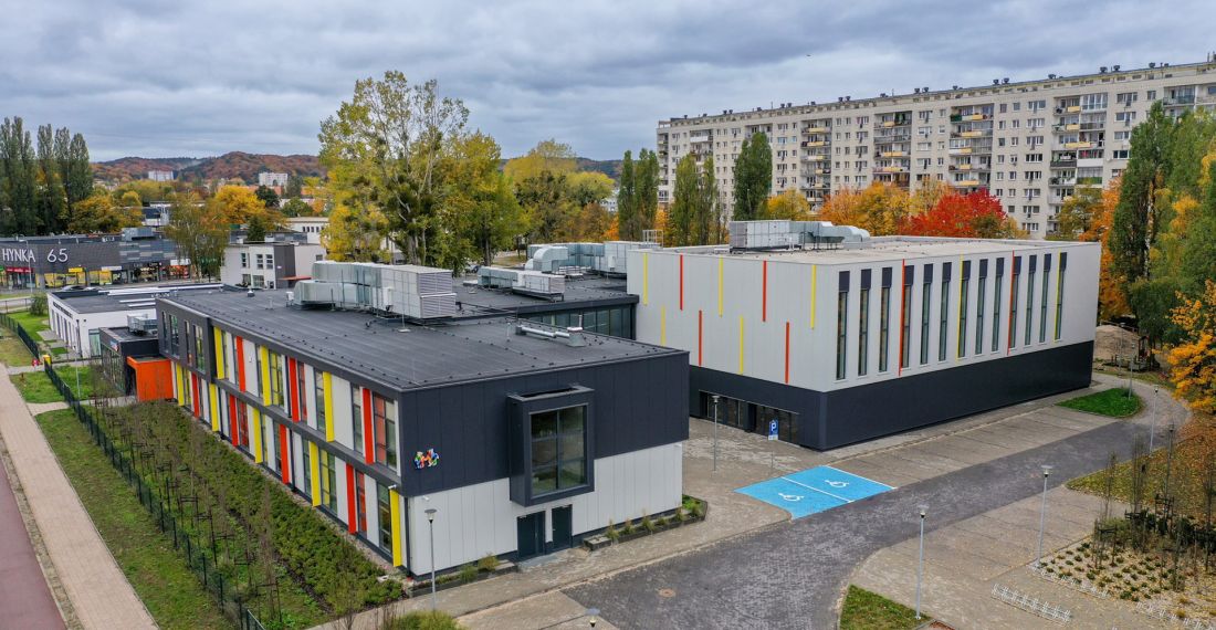 Karrier BK, X-dek™, Podstawowa Szkoła Społeczna „Niedźwiednik” w Gdańsku (Polska)