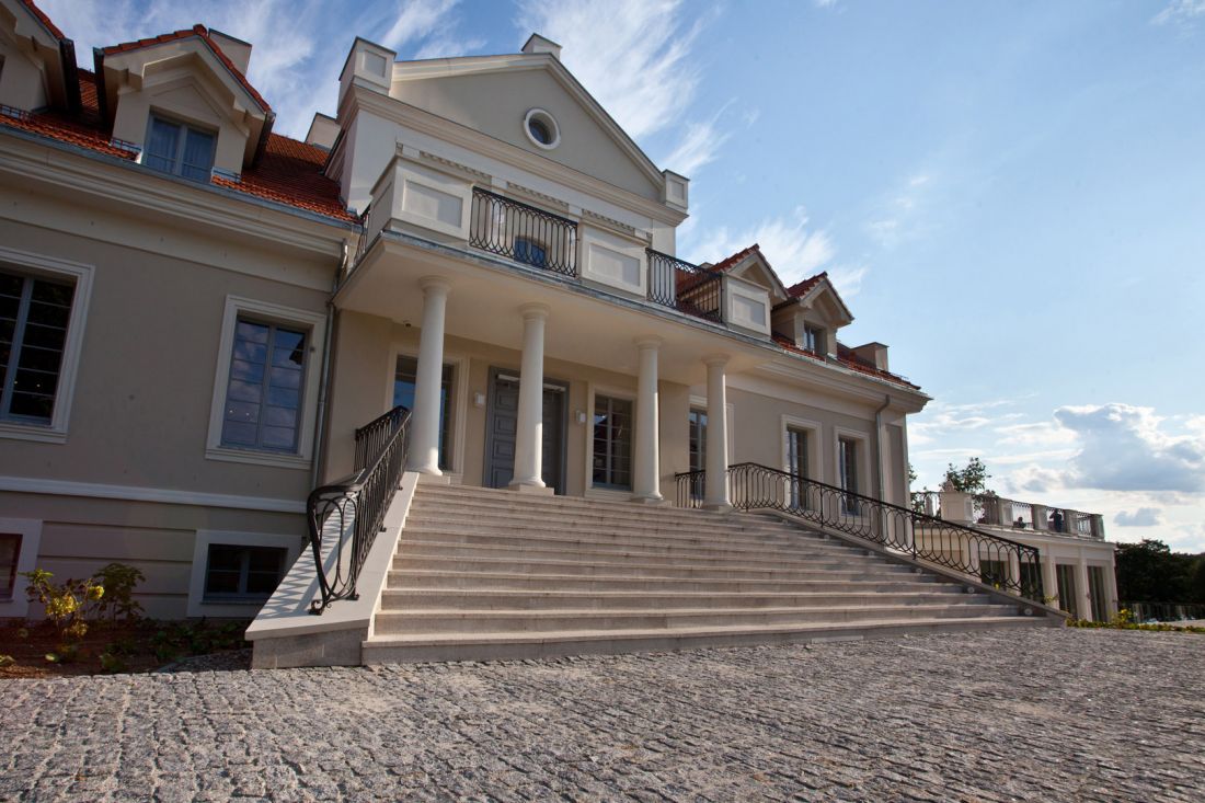 Kostka granitowa w Herbarium Hotel&SPA