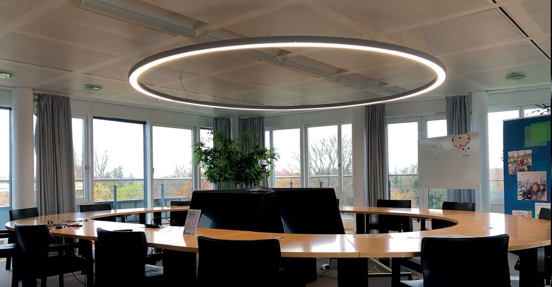GEOMETRIC RING MAX LED