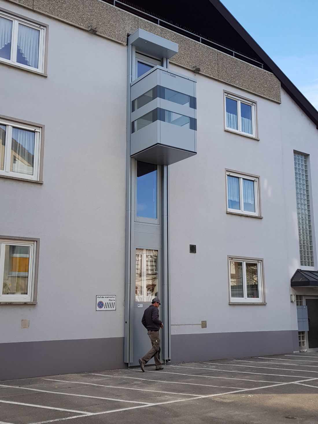 Dobór oraz instalacja wind domowych – prosta i szybka instalacja bez rewolucyjnych przeróbek w wykonaniu SHIRO LIFT