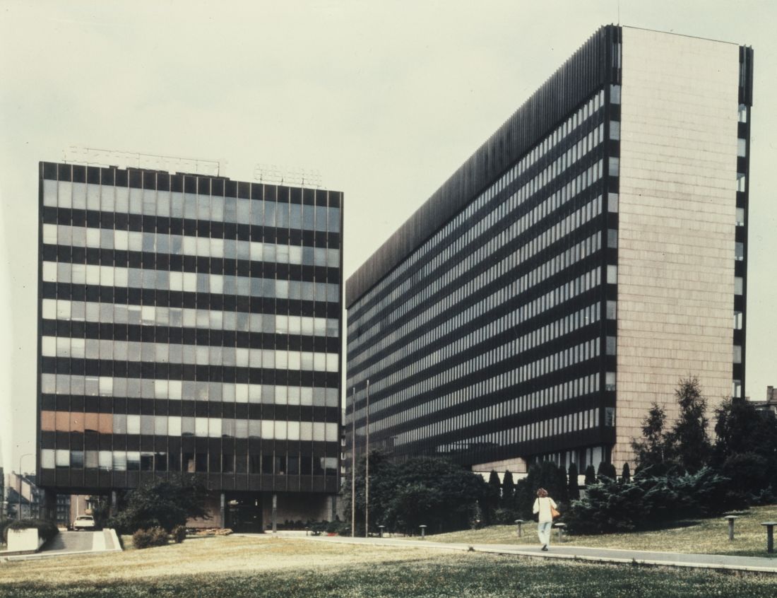 Zdenka M. Nováková - Dagmar Šestáková, Chemapol Investa, Prague, 1966-1970