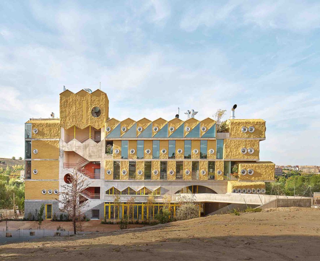 Szkoła Reggio (proj.: ANDRES JAQUE / OFFICE FOR POLITICAL INNOVATION), Hiszpania