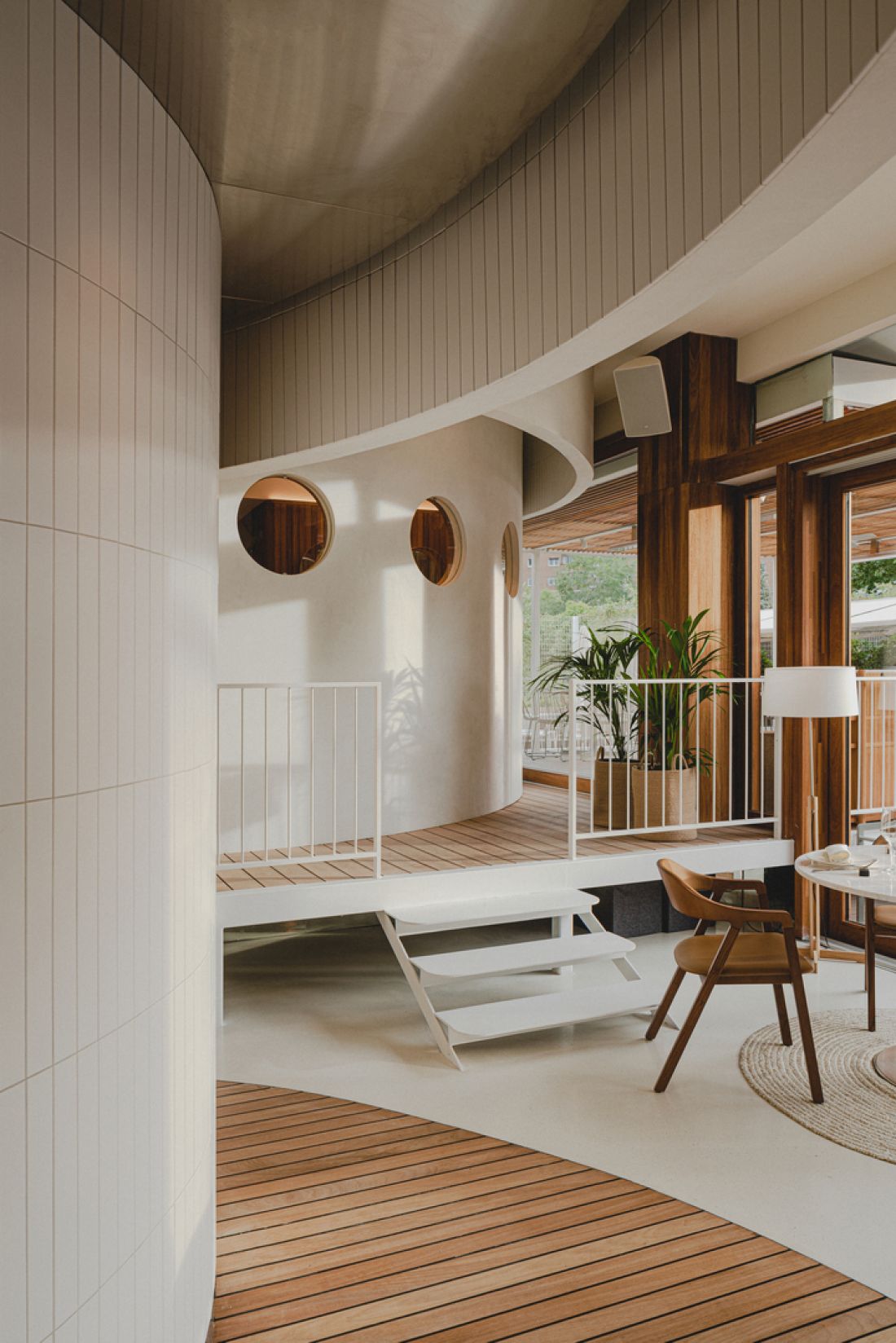 Odkryj Nową Przestrzeń: La Maruca Restaurant w Eleganckim Wydaniu