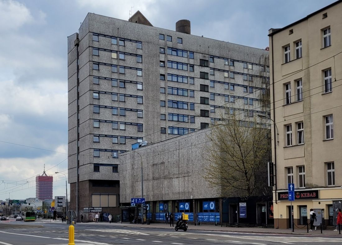 Dom Studencki Jowita, Poznań (proj. Witold Milewski, Zygmunt Skupniewicz, realizacja: 1965)