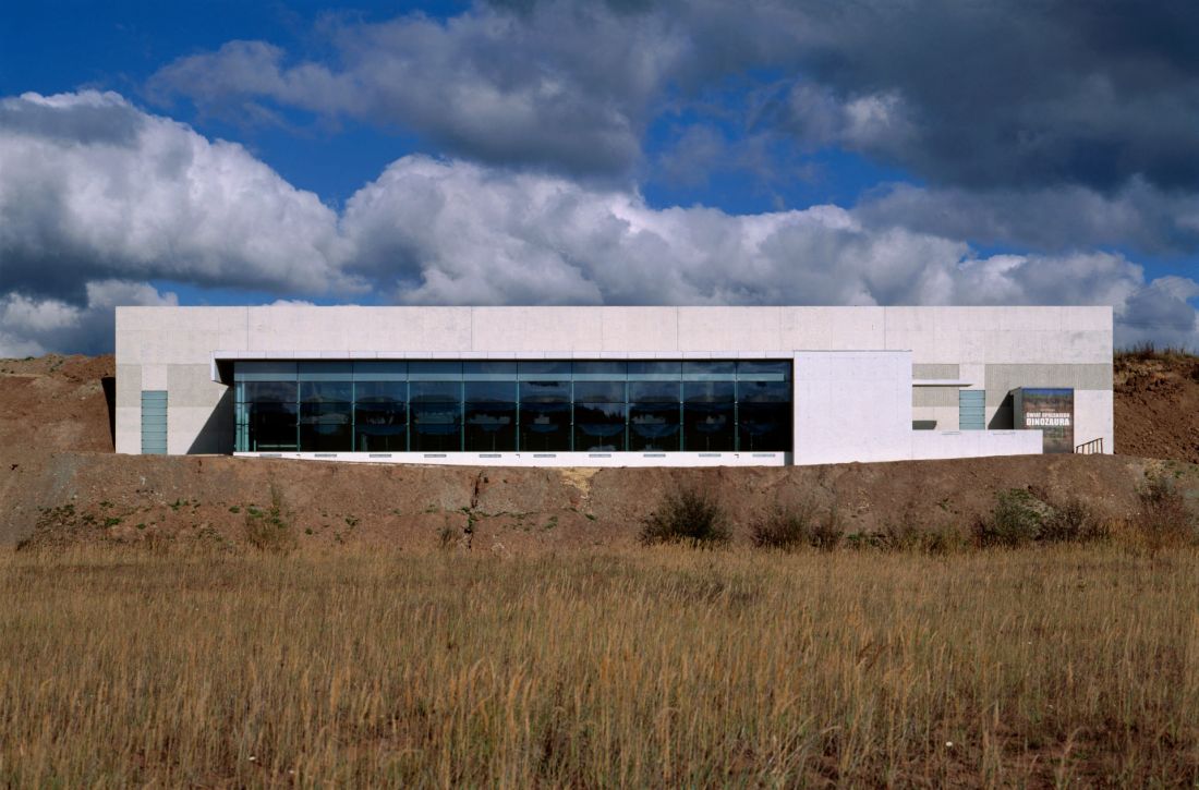 Pawilon Paleontologiczny w Krasiejowie (wraz z Goczołowie Architekci), 2006