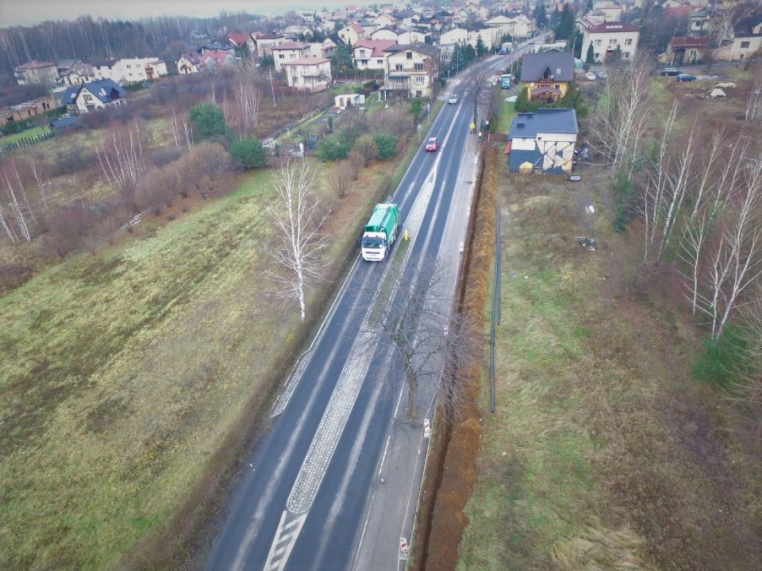 elementem przebudowy infrastruktury było stworzenie dróg tranzytowych poza centrum
