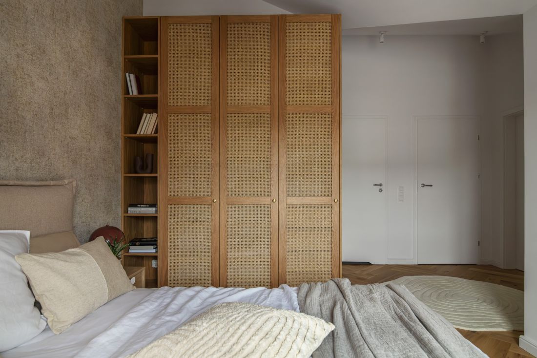 Zabudowa została zaprojektowana przez architektki z pracowni Decoroom