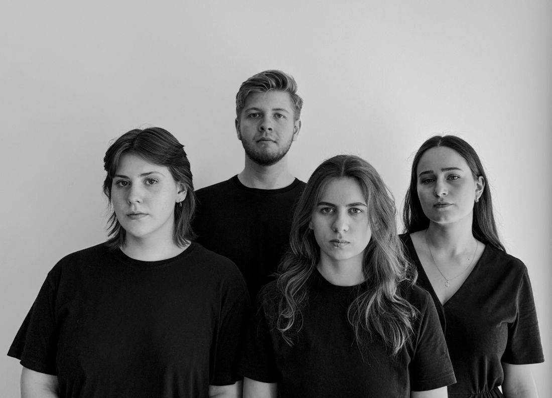 Studentki i student z Politechniki Wrocławskiej: Iwona Kin, Alicja Smoczyk, Agata Czugała i Paweł Mordeja