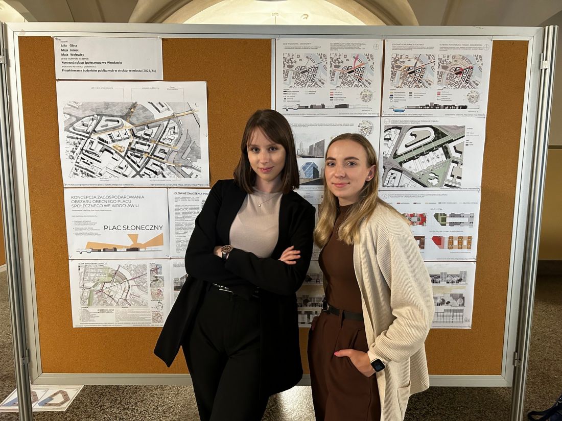 od lewej: Maja Wołowiec, Julia Glina