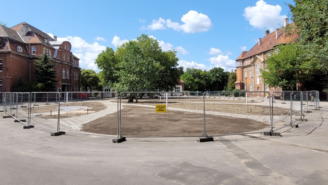 przestrzeń odzyskiwana pod zieleń - nowe skwery w Poznaniu