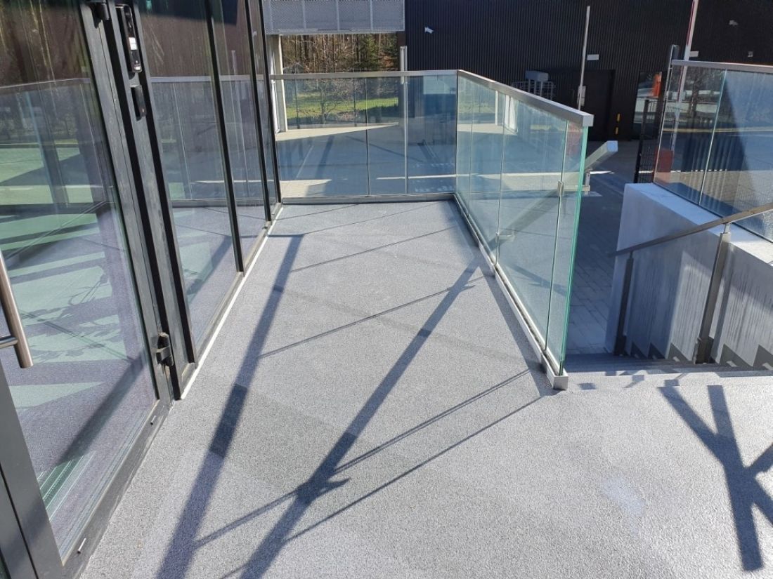 Powłoki Flowcrete Flowfast Quartz