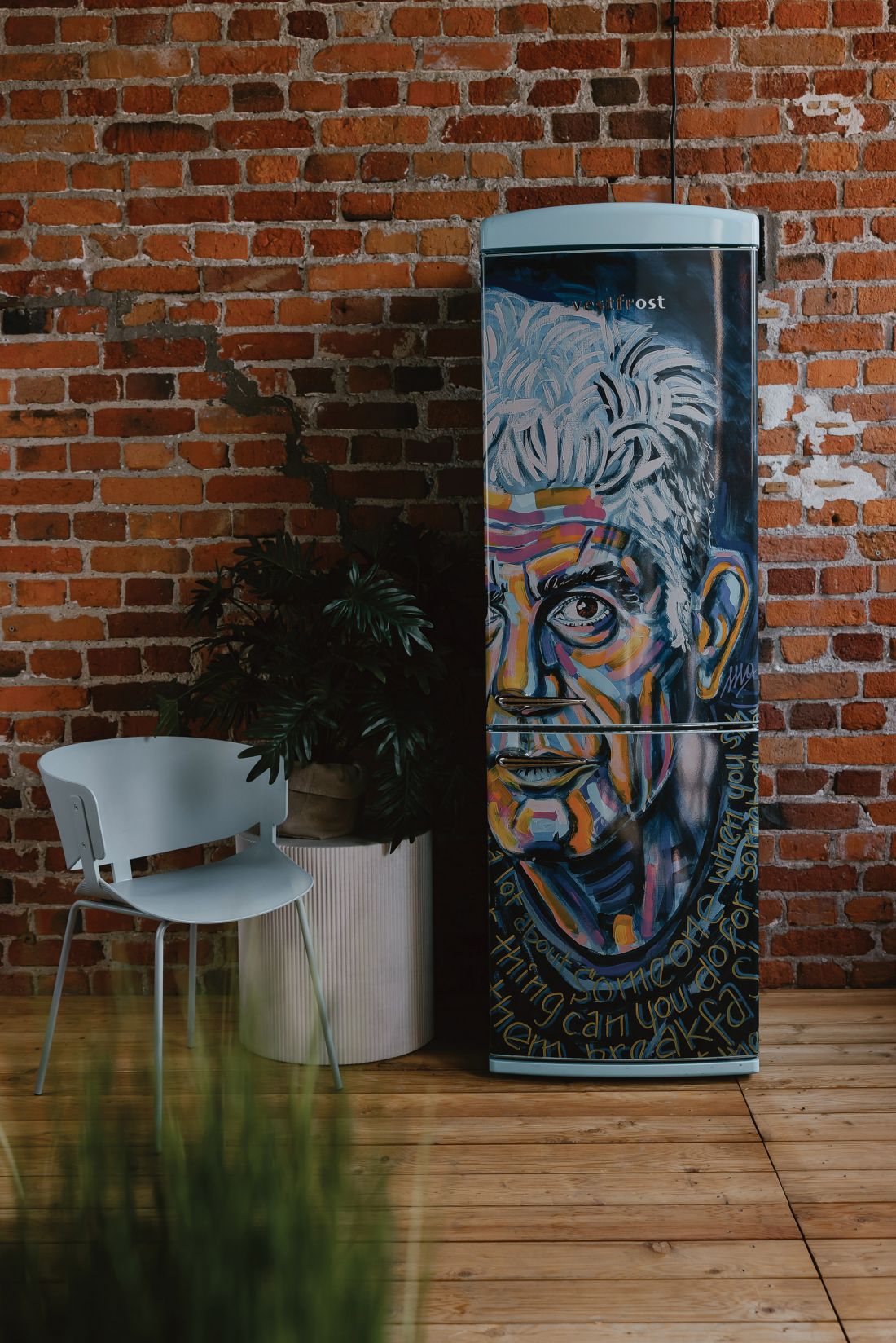 Chłodziarko-zamrażarka Art Collection to połączenie sztuki z nowoczesną technologią AGD