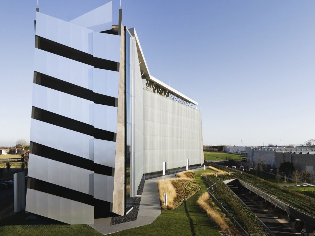 Niebanalna geometria bryły Sidery