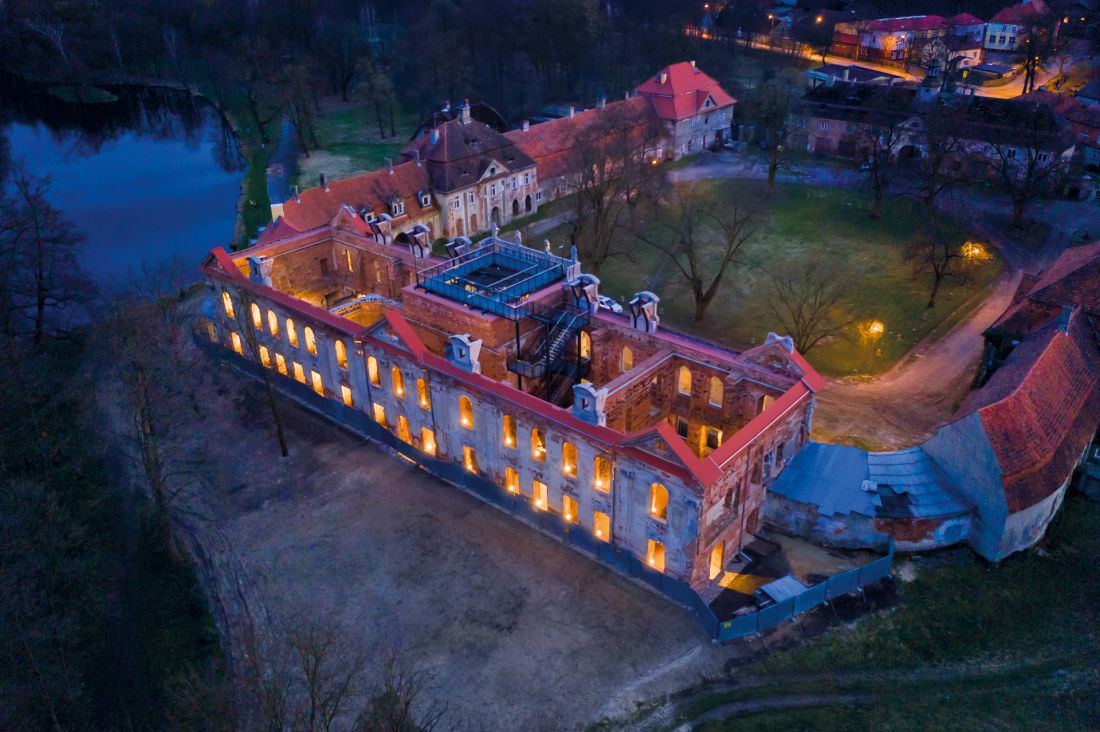 Pałac Goszcz, ilumiacja Zumtobel group