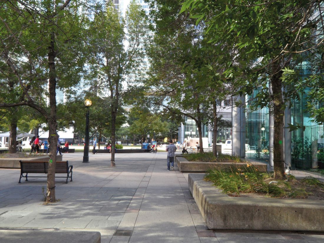 Toronto — 225 King Street West