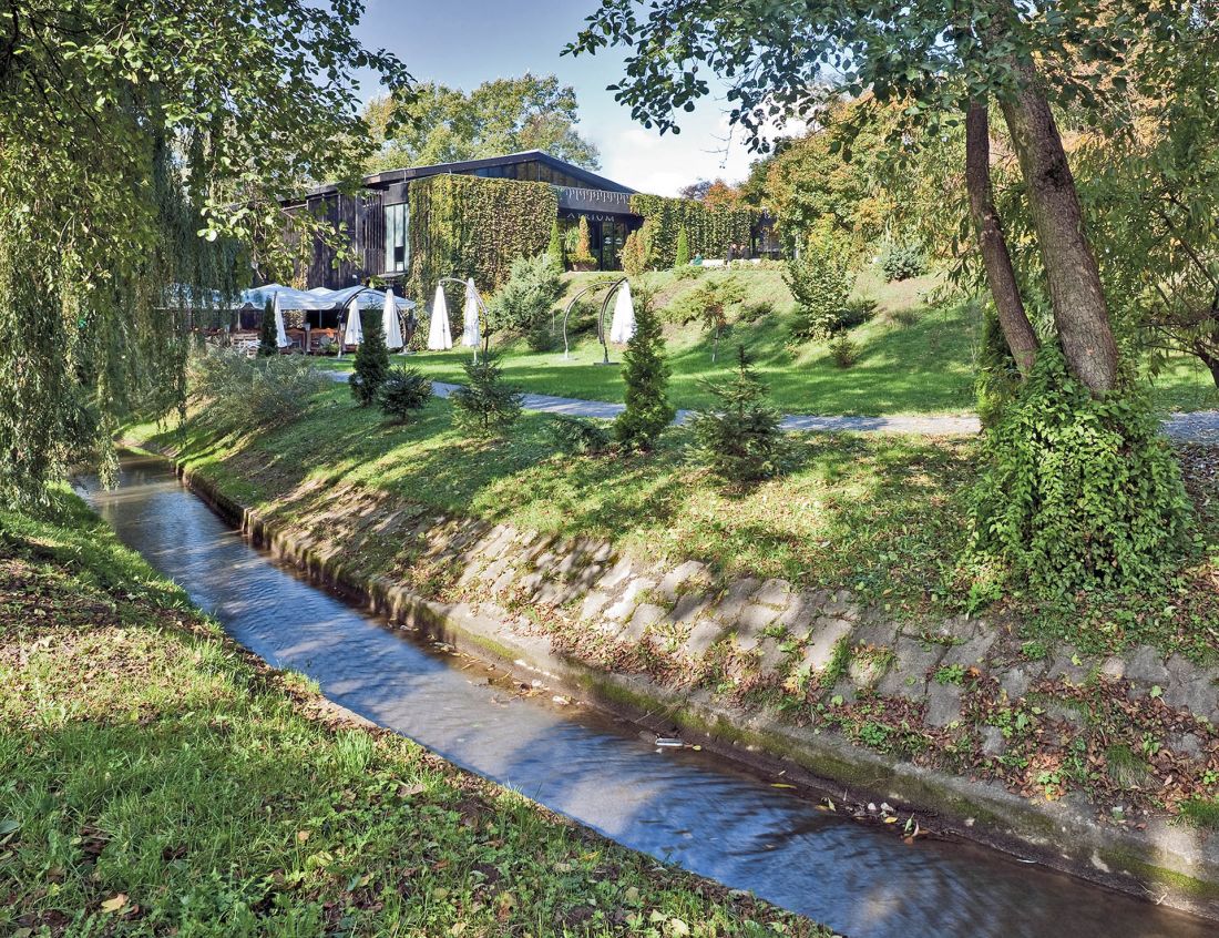Centrum Hydroterapii Atrium, Nałęczów, ul. Grabowa, projekt: 2003, realizacja: 2003-2004