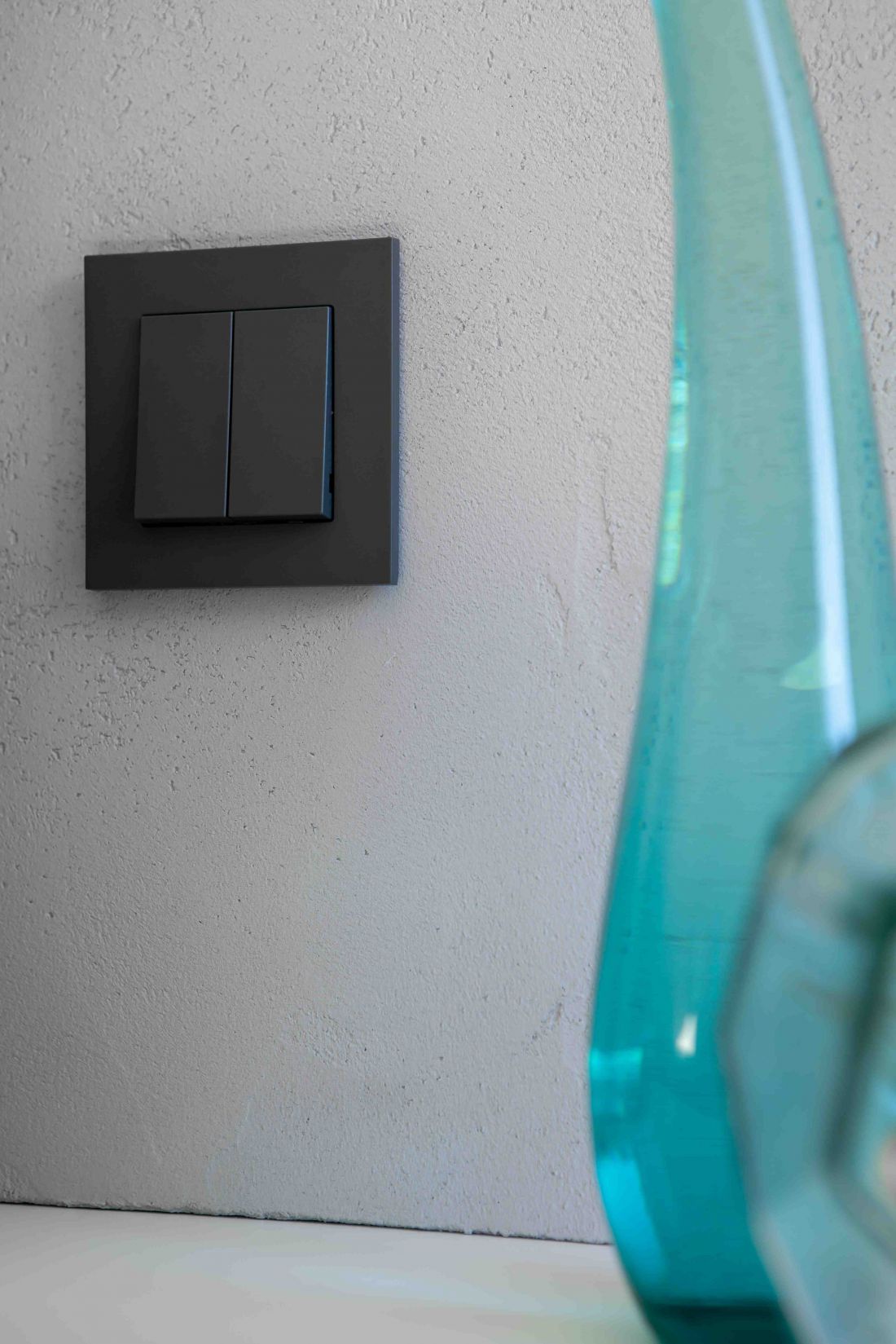 Oświetlenie i osprzęt elektroinstalacyjny od Kontakt-Simon